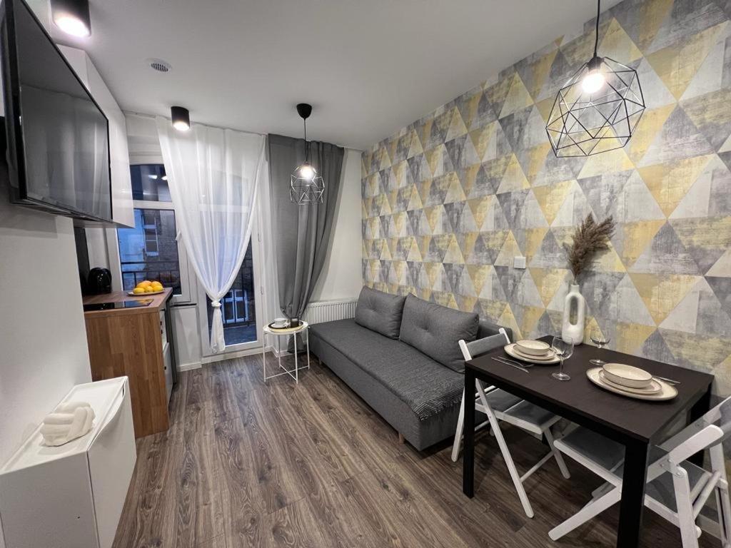 קטוביץ Apartamenty House Profit Kosciuszki 28Vs31B מראה חיצוני תמונה