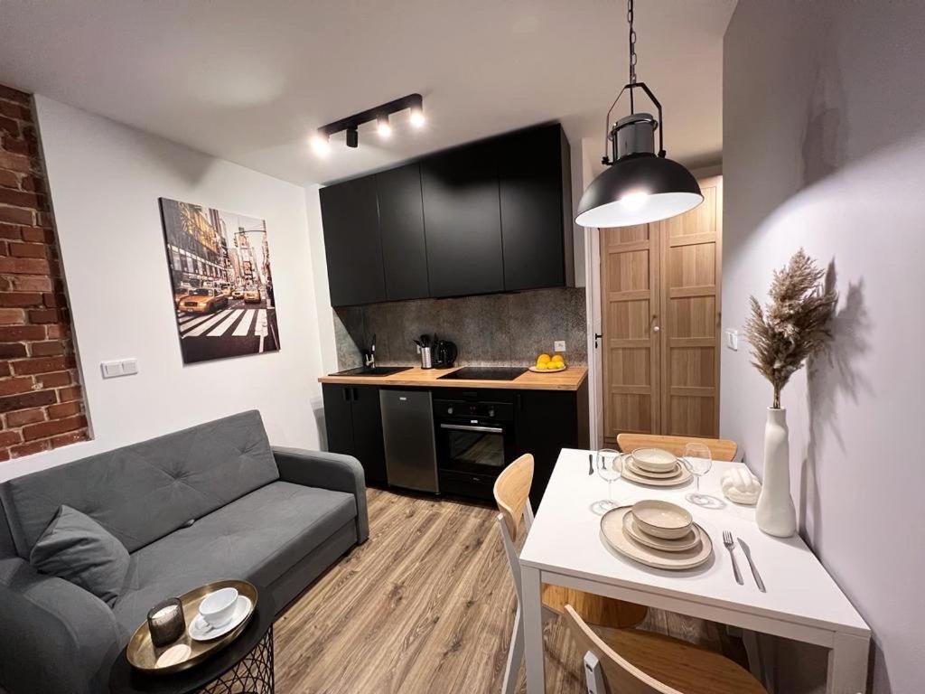 קטוביץ Apartamenty House Profit Kosciuszki 28Vs31B מראה חיצוני תמונה
