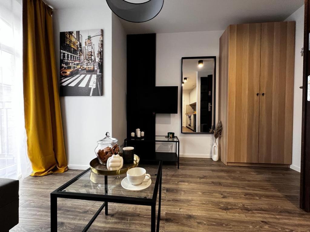 קטוביץ Apartamenty House Profit Kosciuszki 28Vs31B מראה חיצוני תמונה