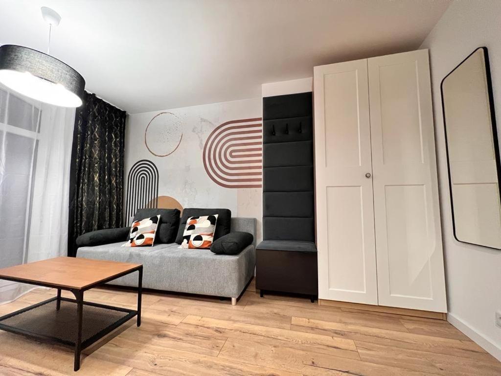 קטוביץ Apartamenty House Profit Kosciuszki 28Vs31B מראה חיצוני תמונה