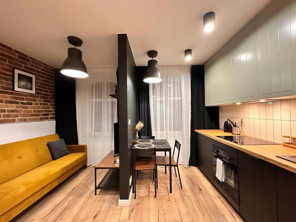 קטוביץ Apartamenty House Profit Kosciuszki 28Vs31B מראה חיצוני תמונה